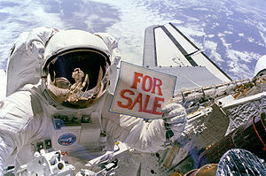 A NASA astronaut jokingly advertises a recover...